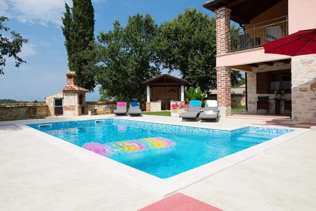 Porec Villa Luna With Pool Bagian luar foto