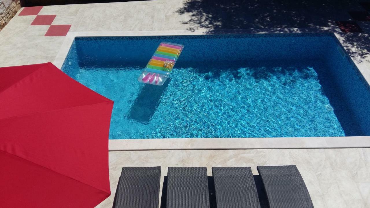 Porec Villa Luna With Pool Bagian luar foto